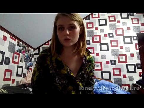 ❤️ Wophunzira wachinyamata wa blonde waku Russia amakonda matayala akulu. Kanema wamatako pa ny.fuckmymac.ru ❌